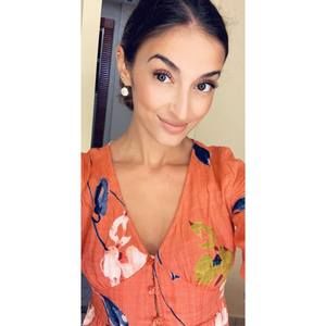 Meet your Posher, Diane